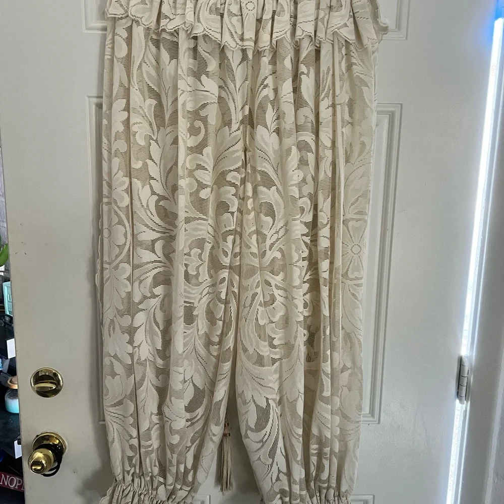 Cream Sheer Floral Lace ballon pant with Gold Tiebacks and ankle ties. - Picture 6 of 7
